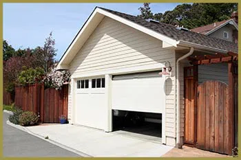 Metro Garage Door Service Jersey City, NJ 201-393-2047 - serv-sid-res-gdr-19m